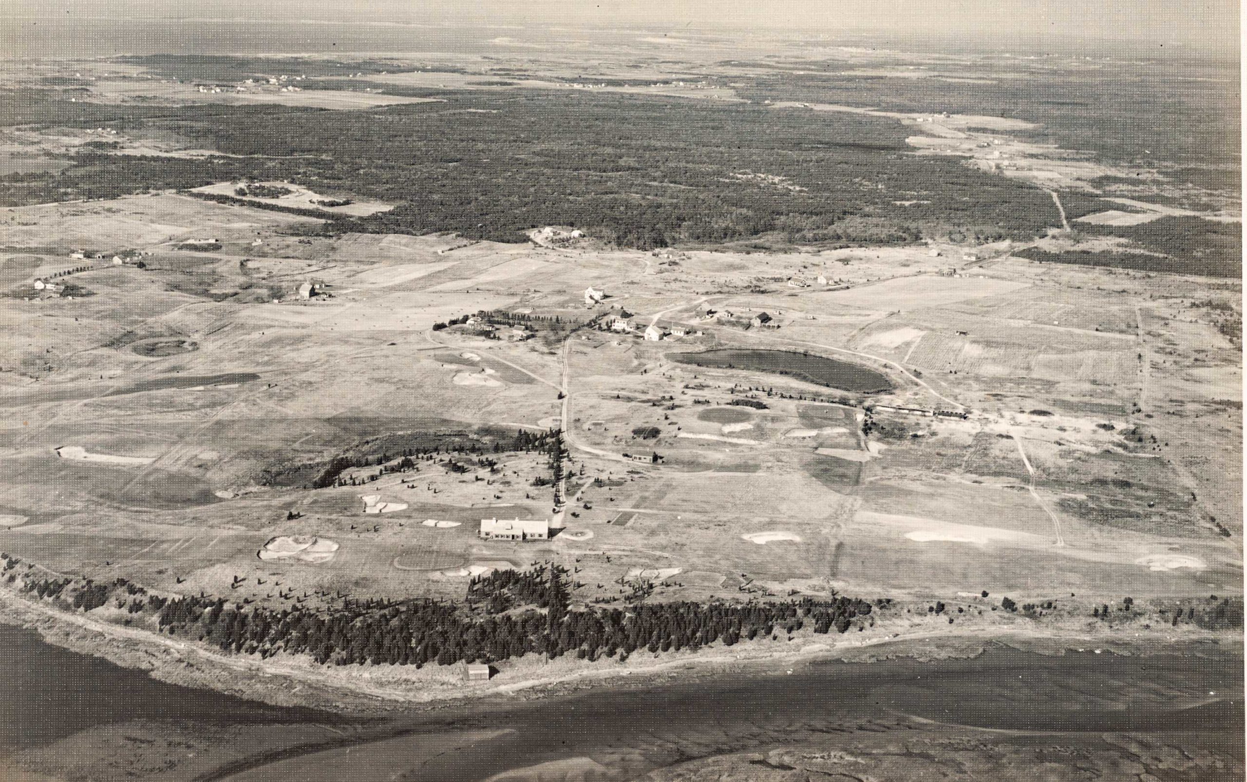 The lost links of Cedar Bank